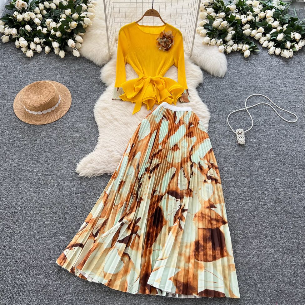 Pleated Knitwear & Floral Skirt 2Pcs