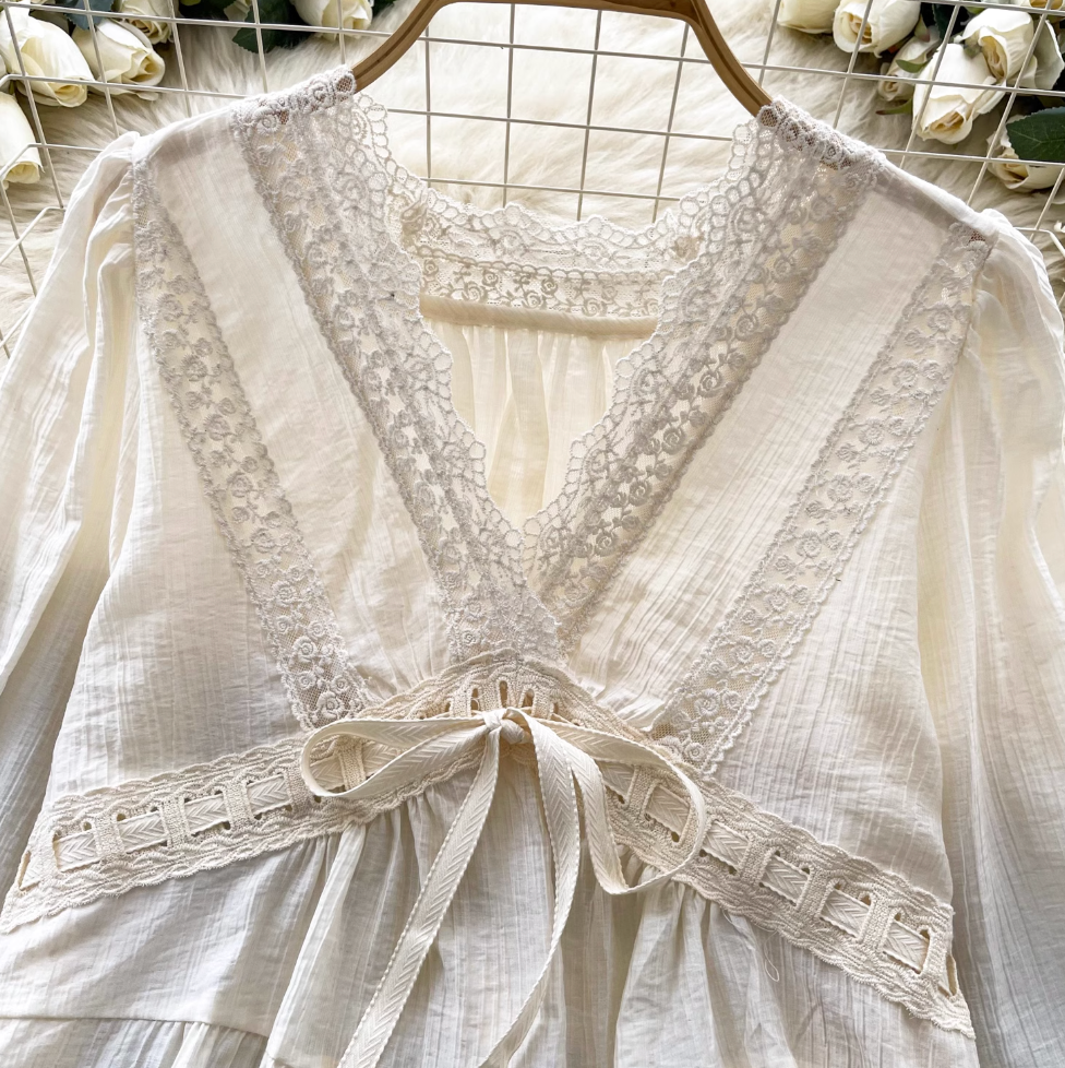 Sweetie Loose-fit Apricot Lace Top