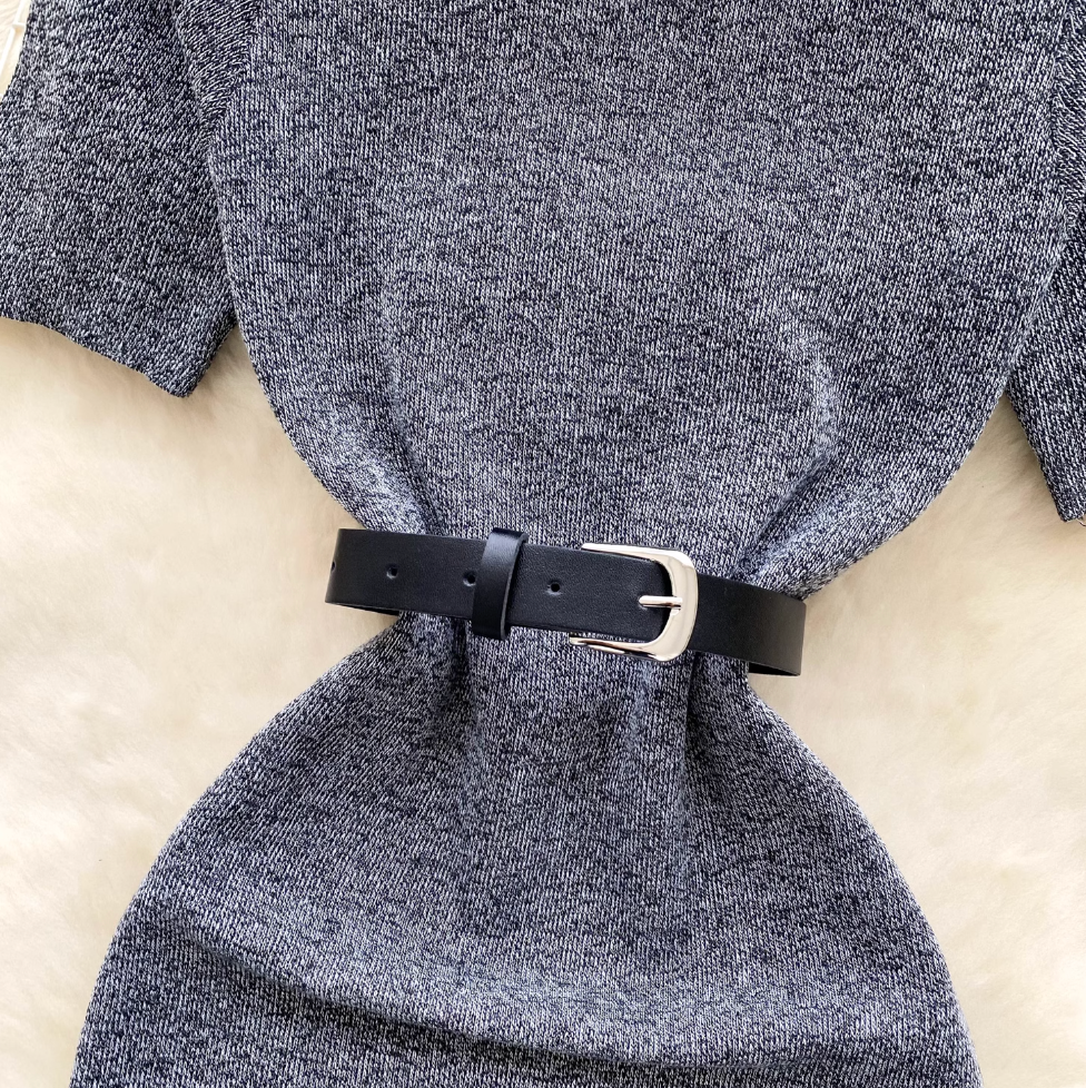 Elegant Gray Knitwear Dress with Belt