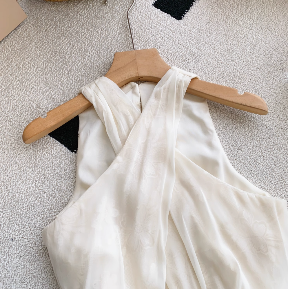 Sleeveless V-neck Cross Halter Top