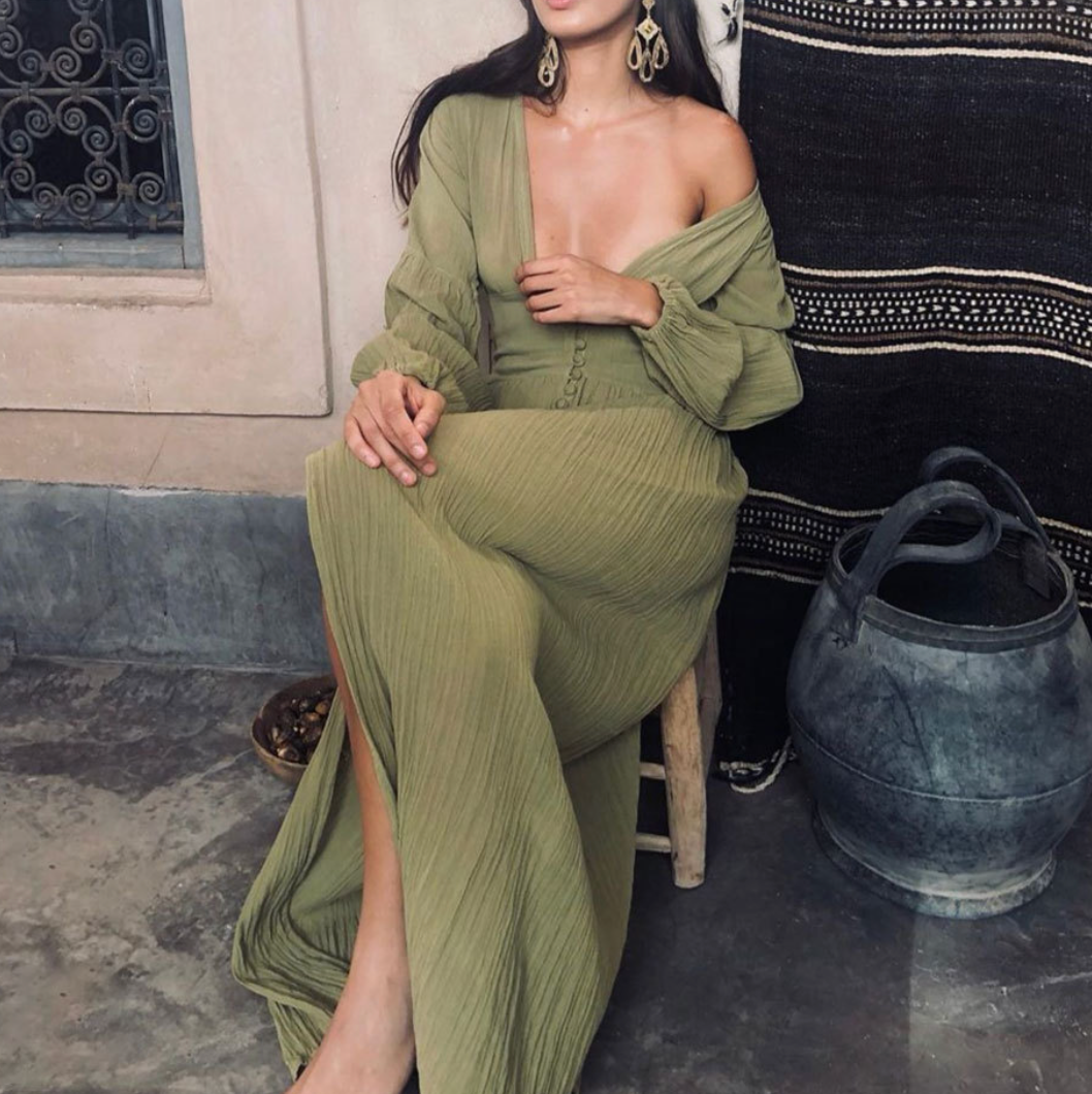 Vintage V-neck Pleated Split Dress