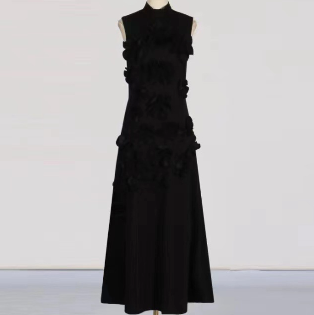 Turtleneck 3D Flower Sleeveless Dress
