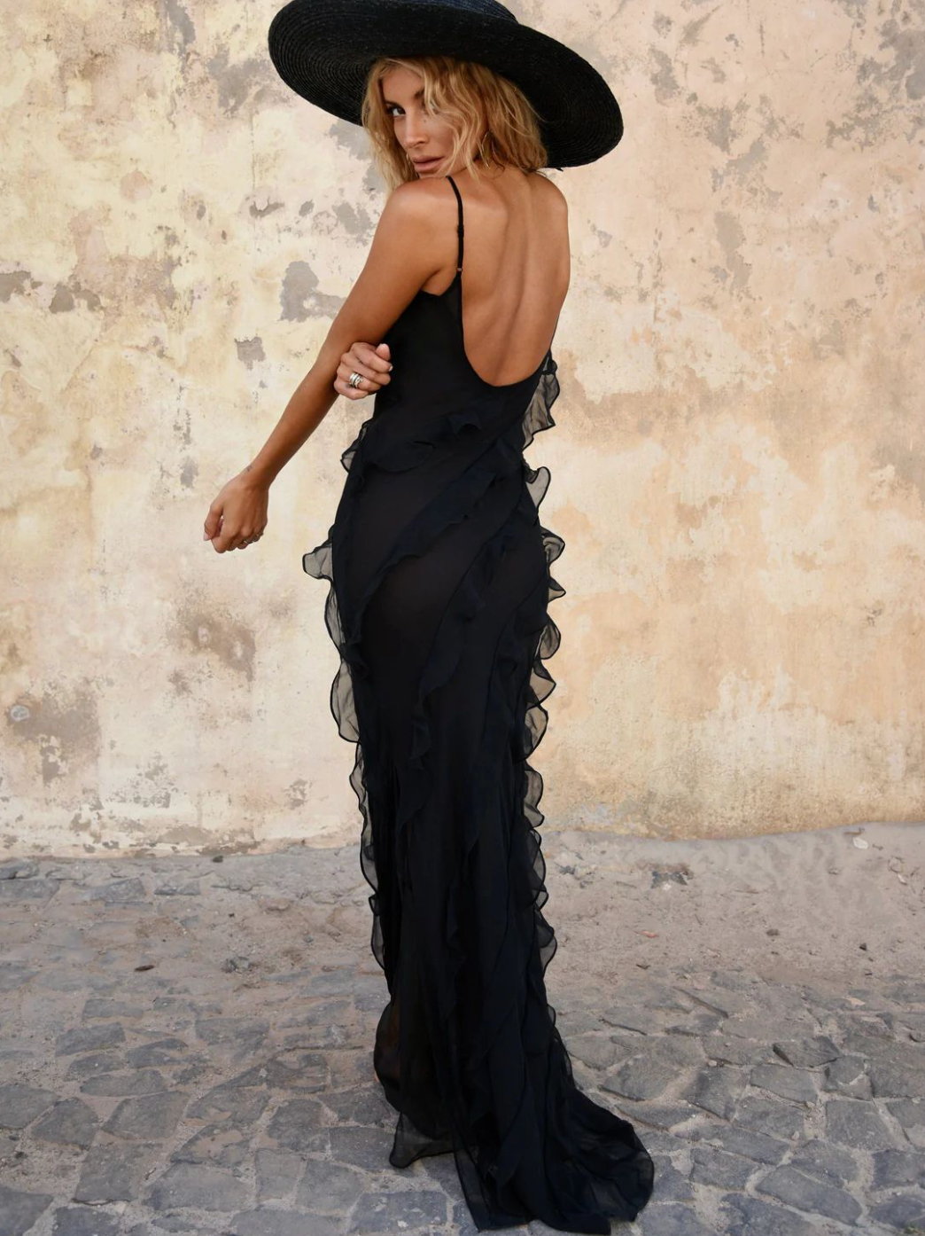U-neck Wave Ruffled Slip Dress