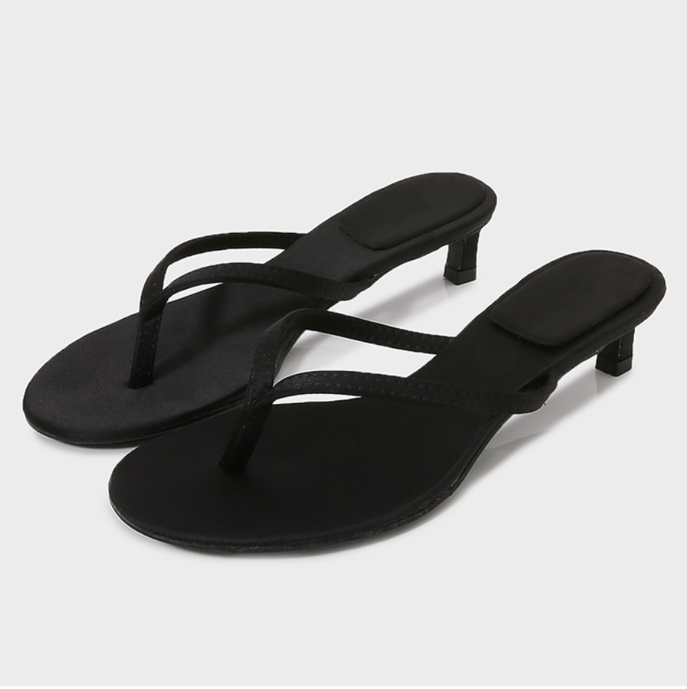 Clip Toe Mid Heel Flip Flops
