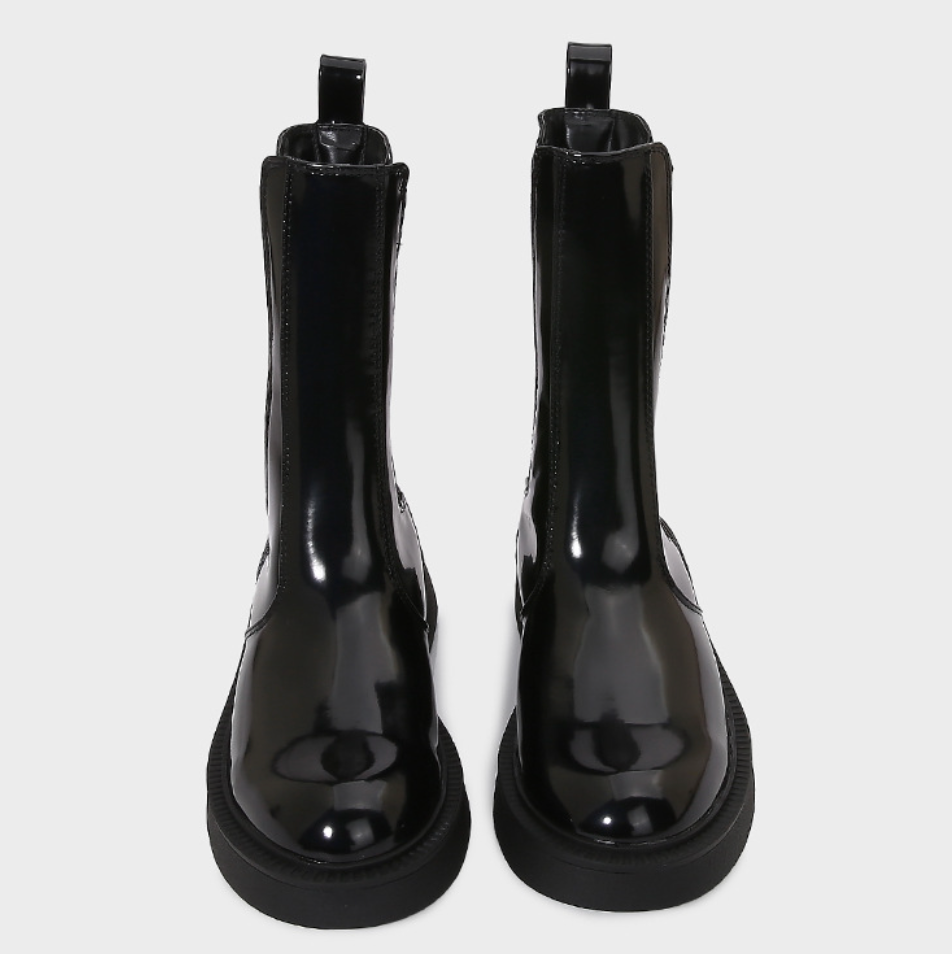 Black Groovy Chunky Sole Chelsea Boots