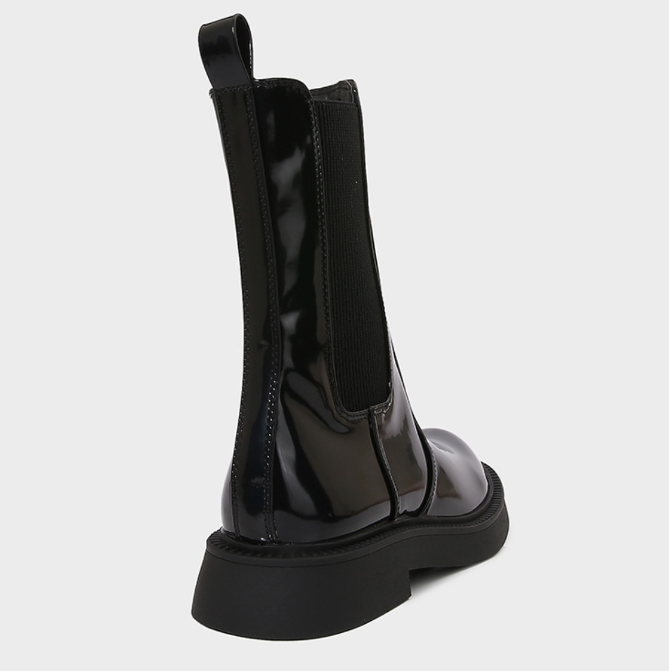 Black Groovy Chunky Sole Chelsea Boots