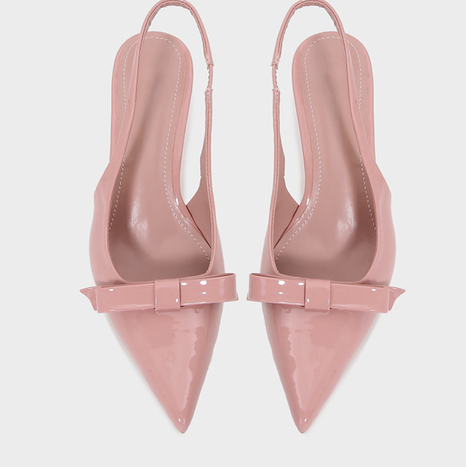 Patent Leather Bow Trimmed Pointed-toe Sandals