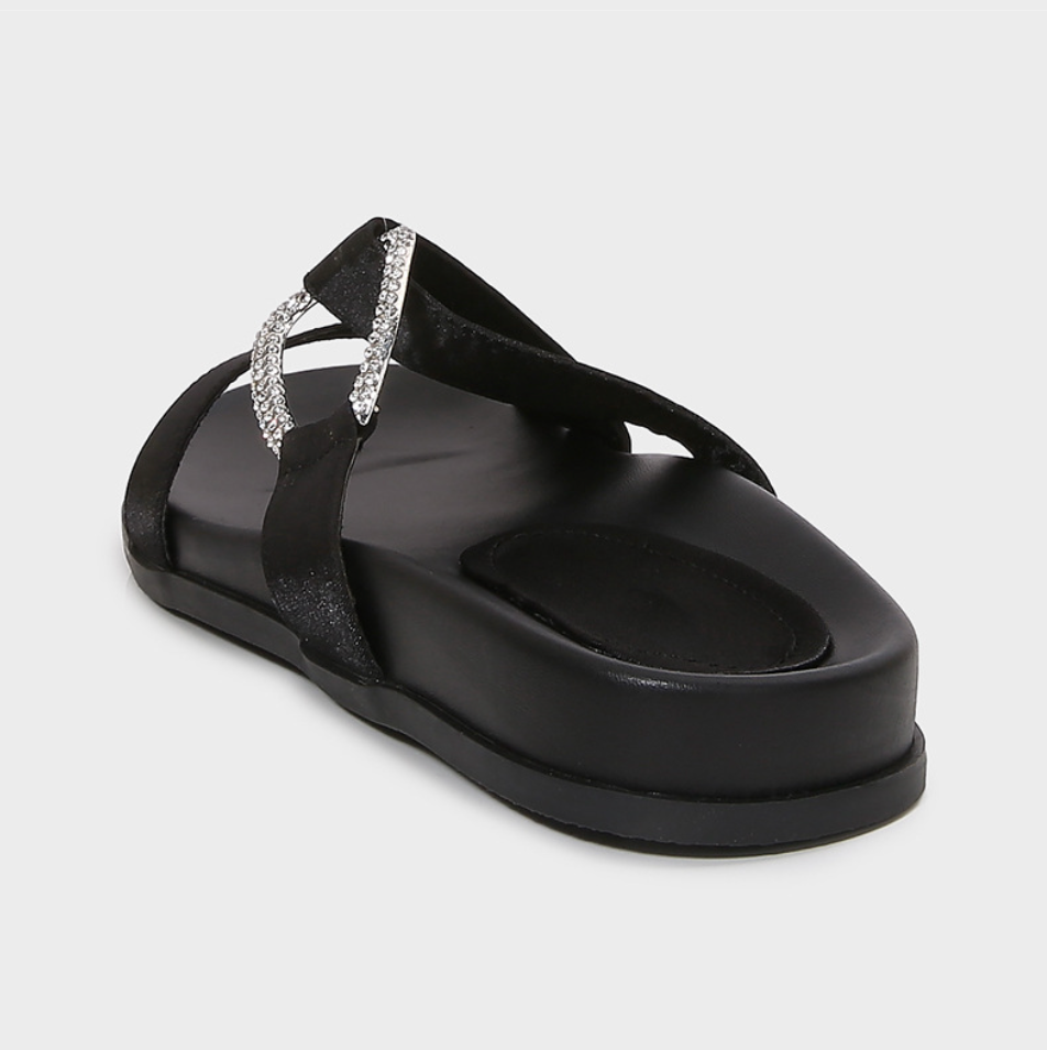 Casual Round Toe Beaded Thick Bottom Slippers