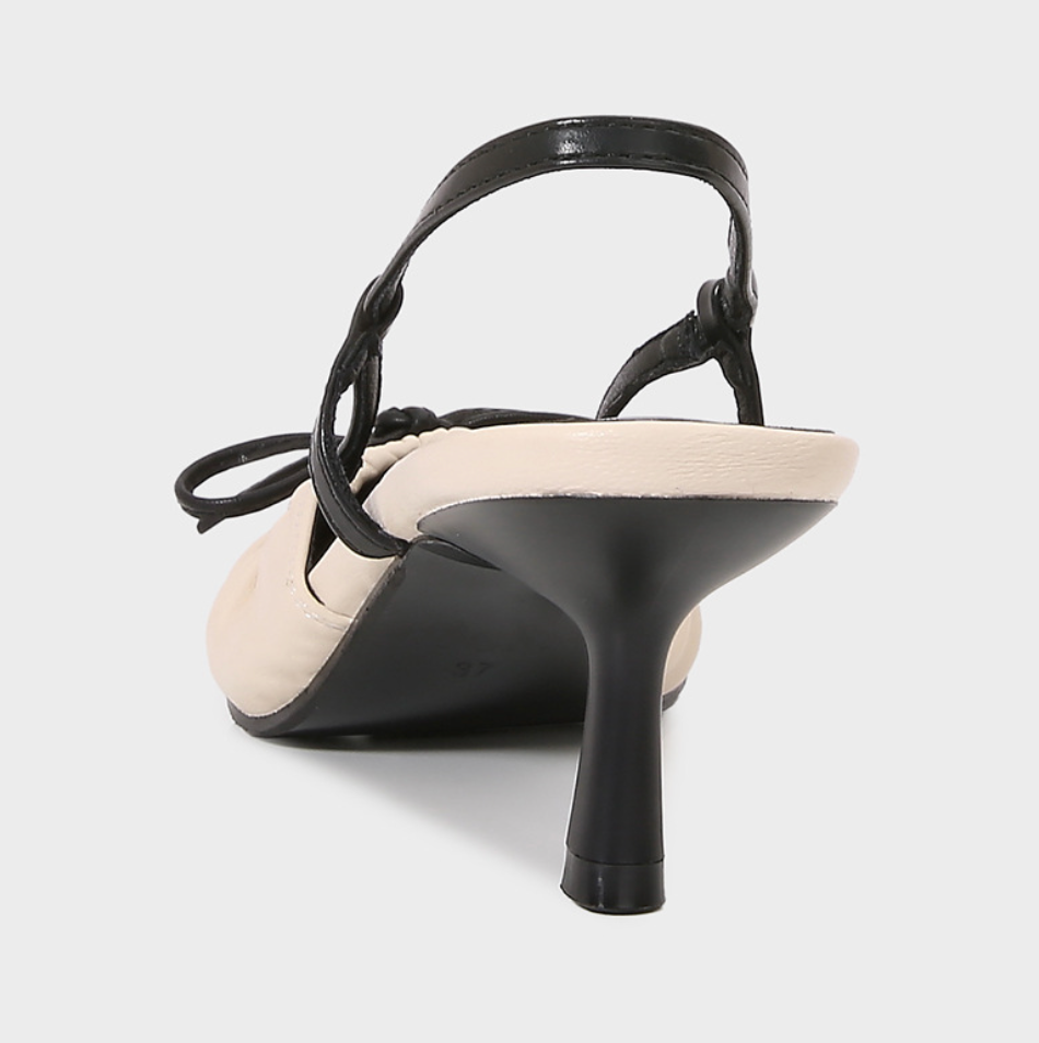 Bow-tie Color Blocking Pleated Sandals