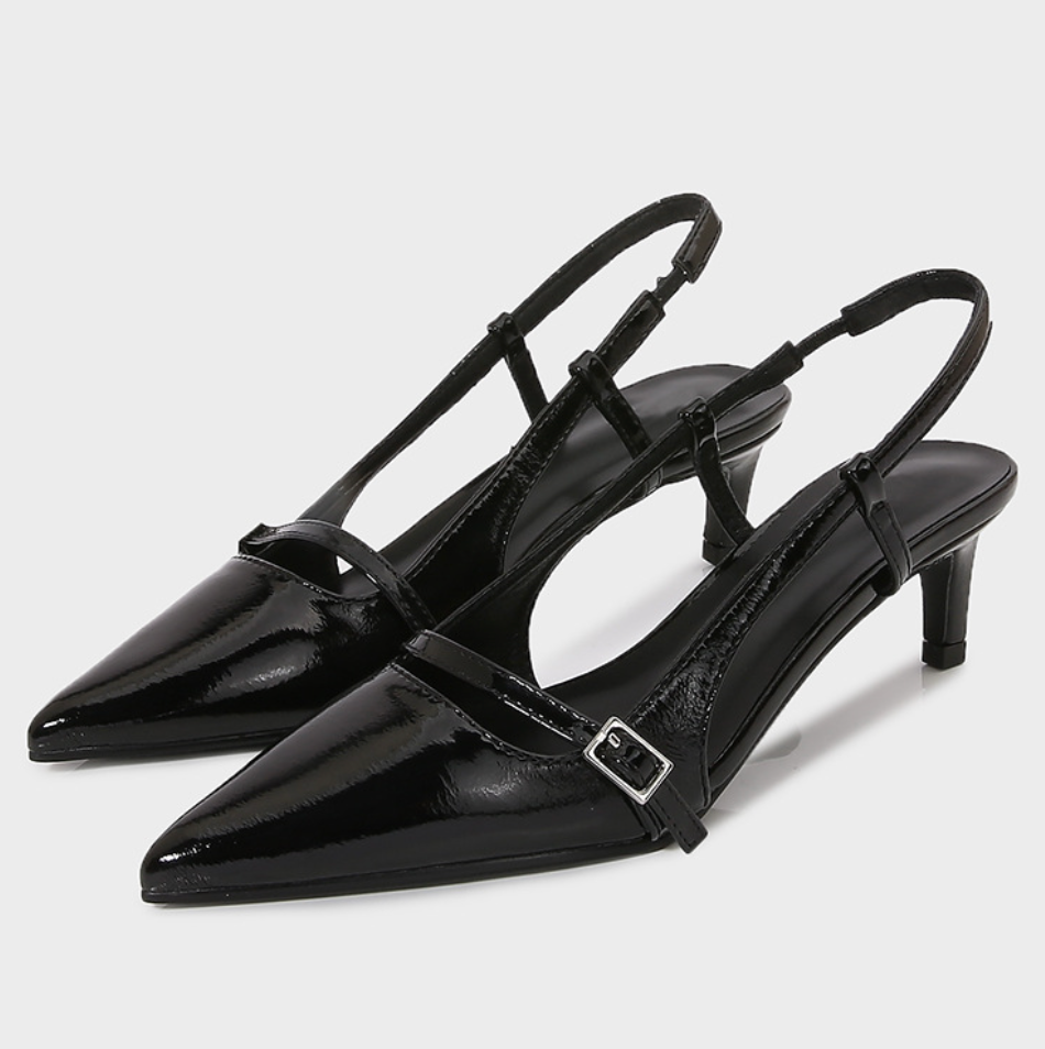 Buckle Embellished Pull Strap Shallow Sandals