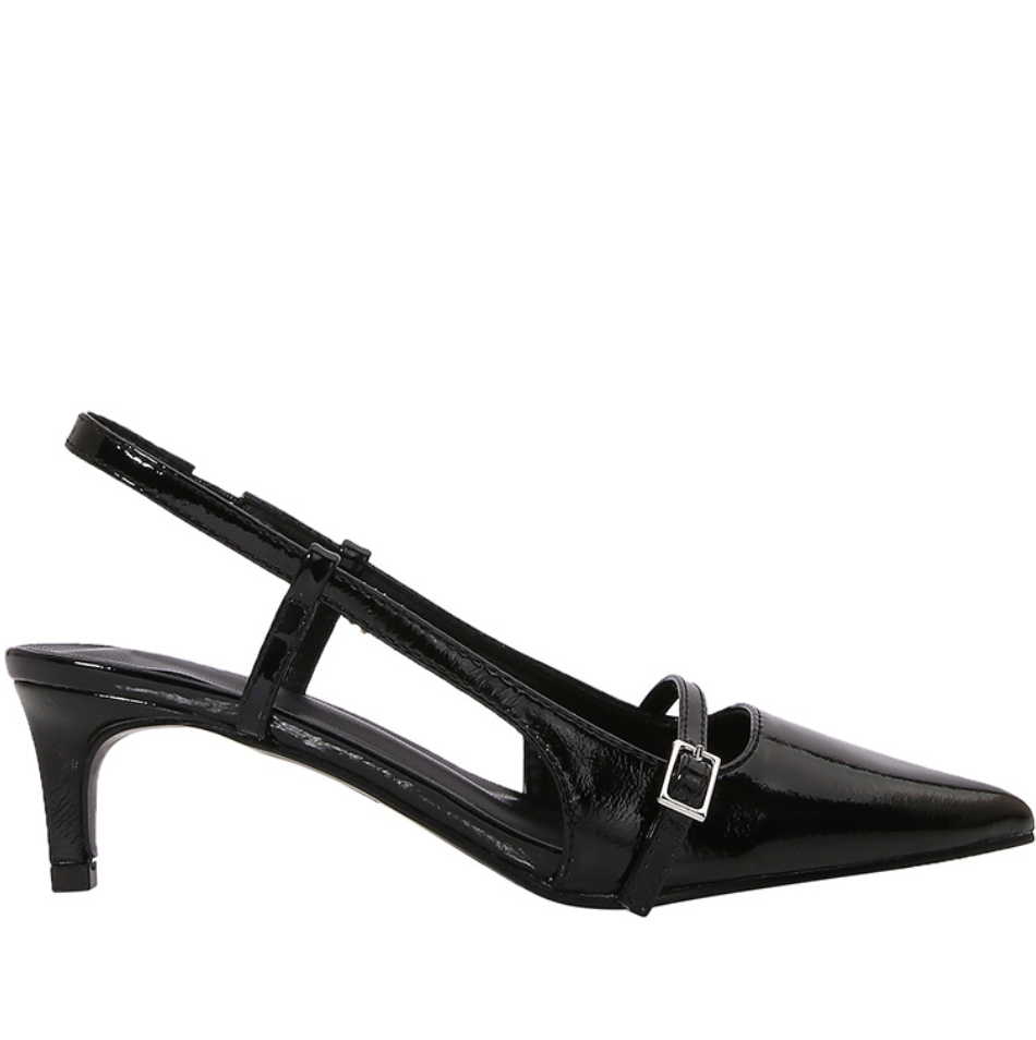 Buckle Embellished Pull Strap Shallow Sandals