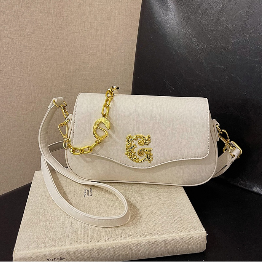 Premium Stitching PU Chain Bag