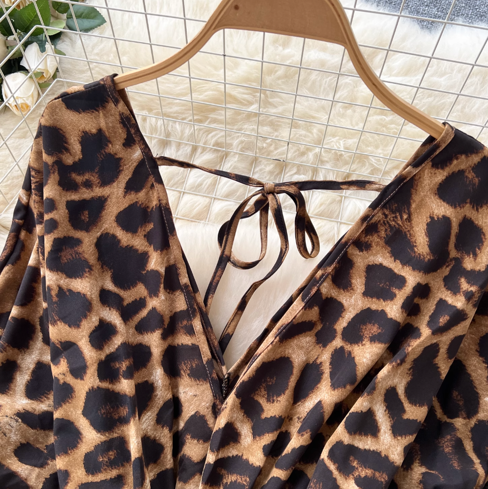 V-neck Lace Up Leopard Printed Jumpsuits