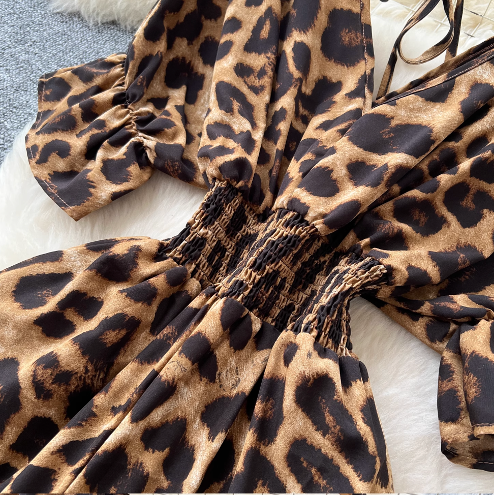 V-neck Lace Up Leopard Printed Jumpsuits