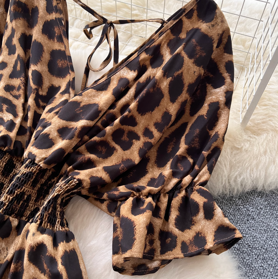 V-neck Lace Up Leopard Printed Jumpsuits