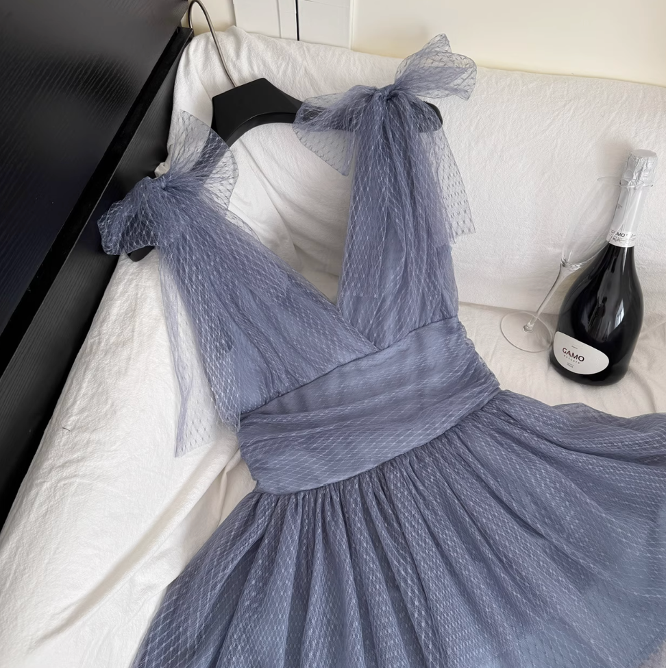 V-neck Grayish Blue Puffy Dress