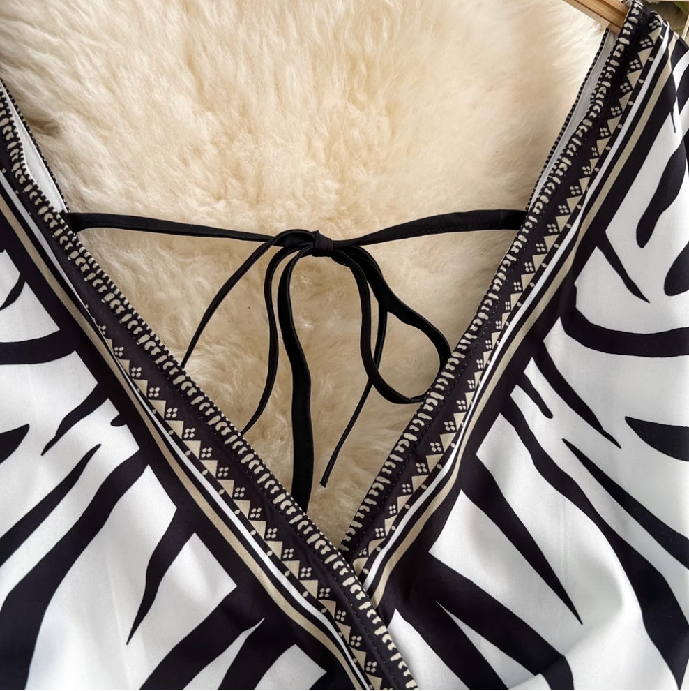 Deep V-neck Pattern Printed Rompers