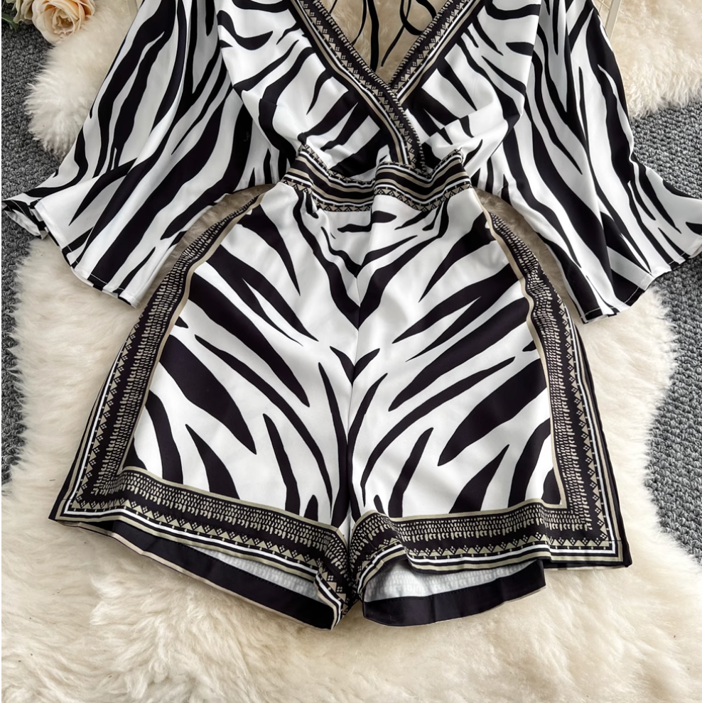 Deep V-neck Pattern Printed Rompers