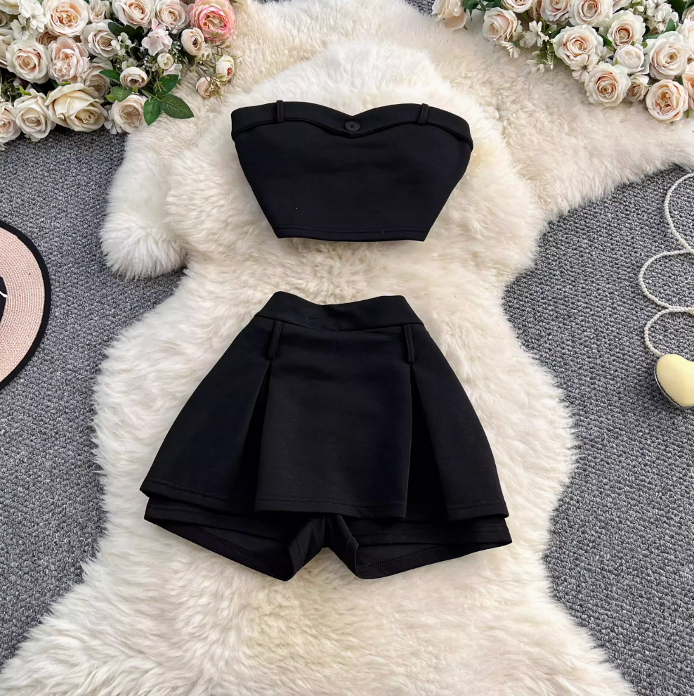 Padded Tank Top & Pleated Shorts 2Pcs