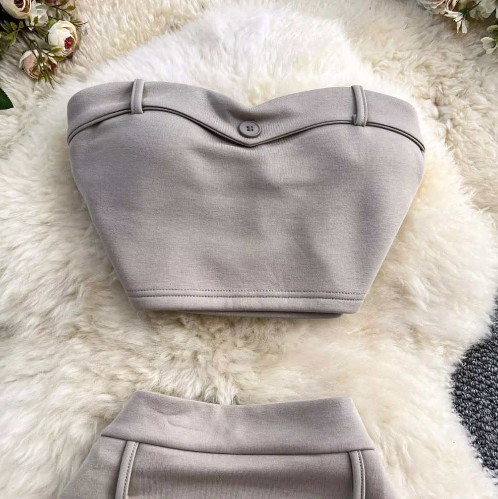 Padded Tank Top & Pleated Shorts 2Pcs