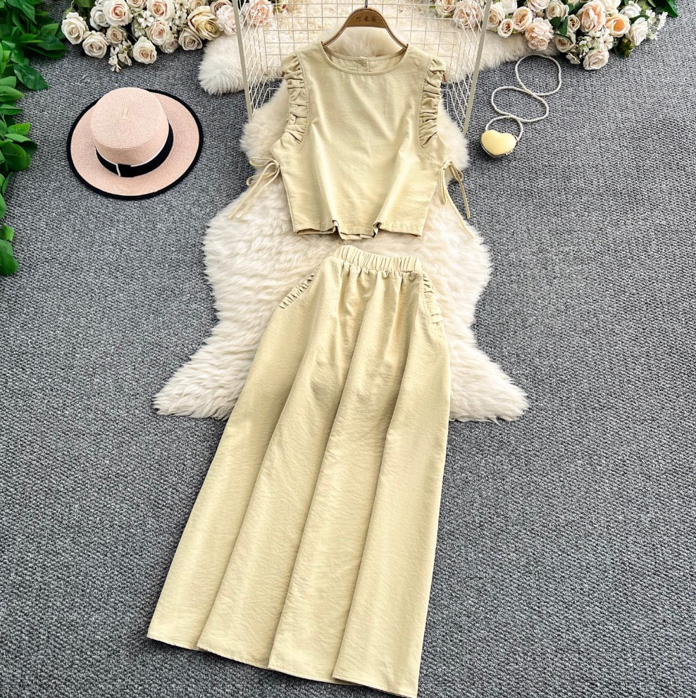 Pleated Top & High-waist Skirt 2Pcs