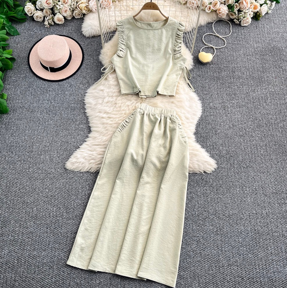 Pleated Top & High-waist Skirt 2Pcs