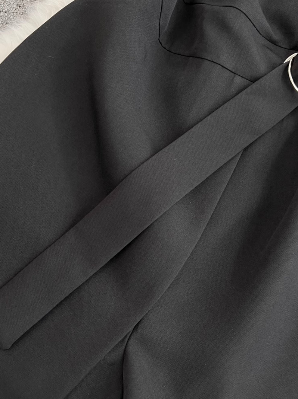 Simple Design Black Sleeveless Rompers