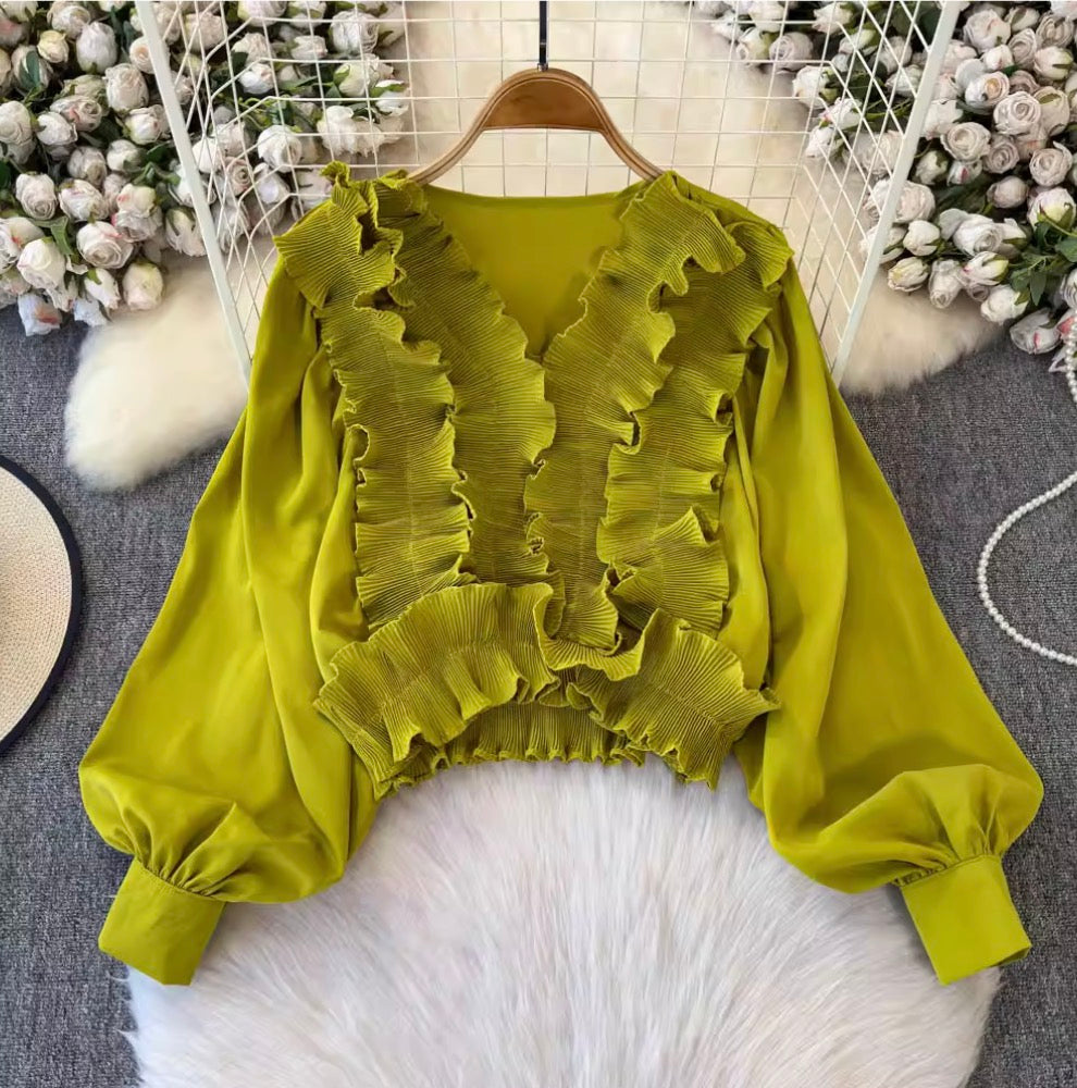 Vintage V-neck Ruffled Short Top