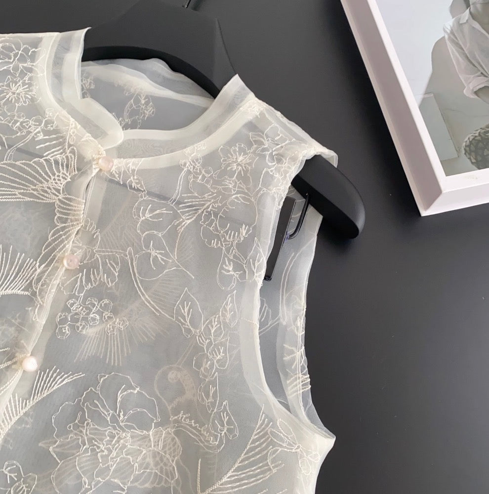 Niche Thin Embroidery White Mesh Top