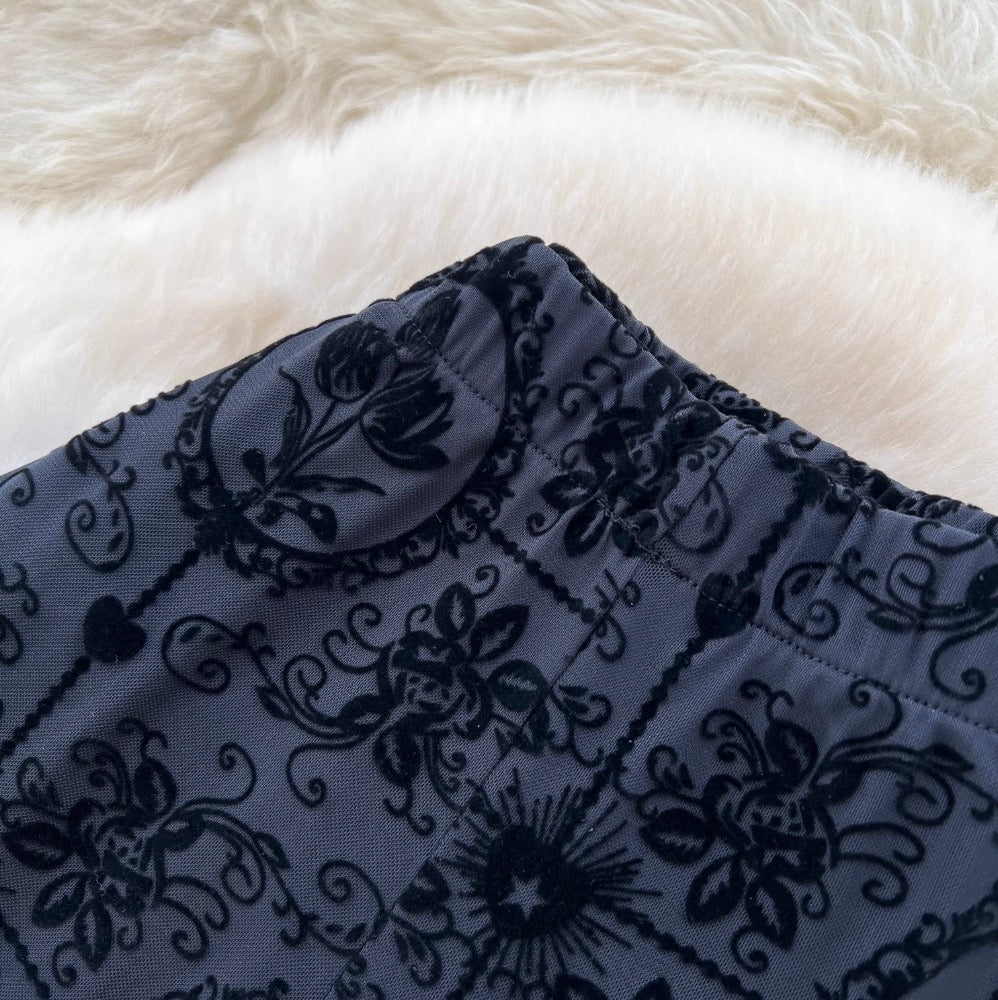Stretchy Flocked Print Flared Trousers