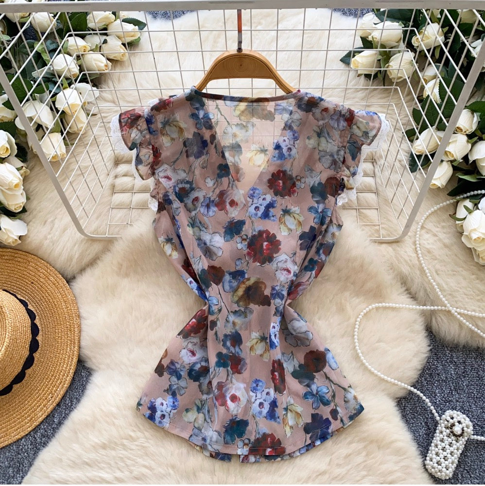 V-neck Ruffled Lace Collar Floral Shirt