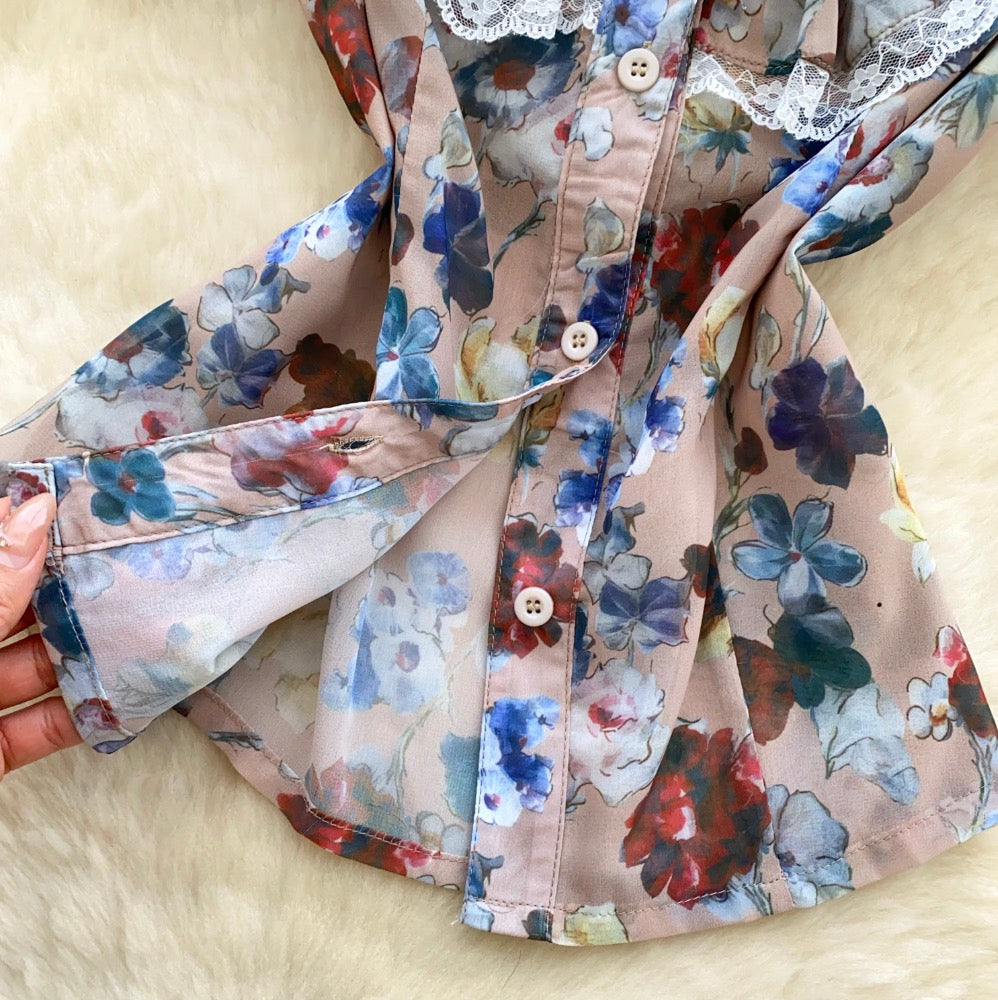 V-neck Ruffled Lace Collar Floral Shirt
