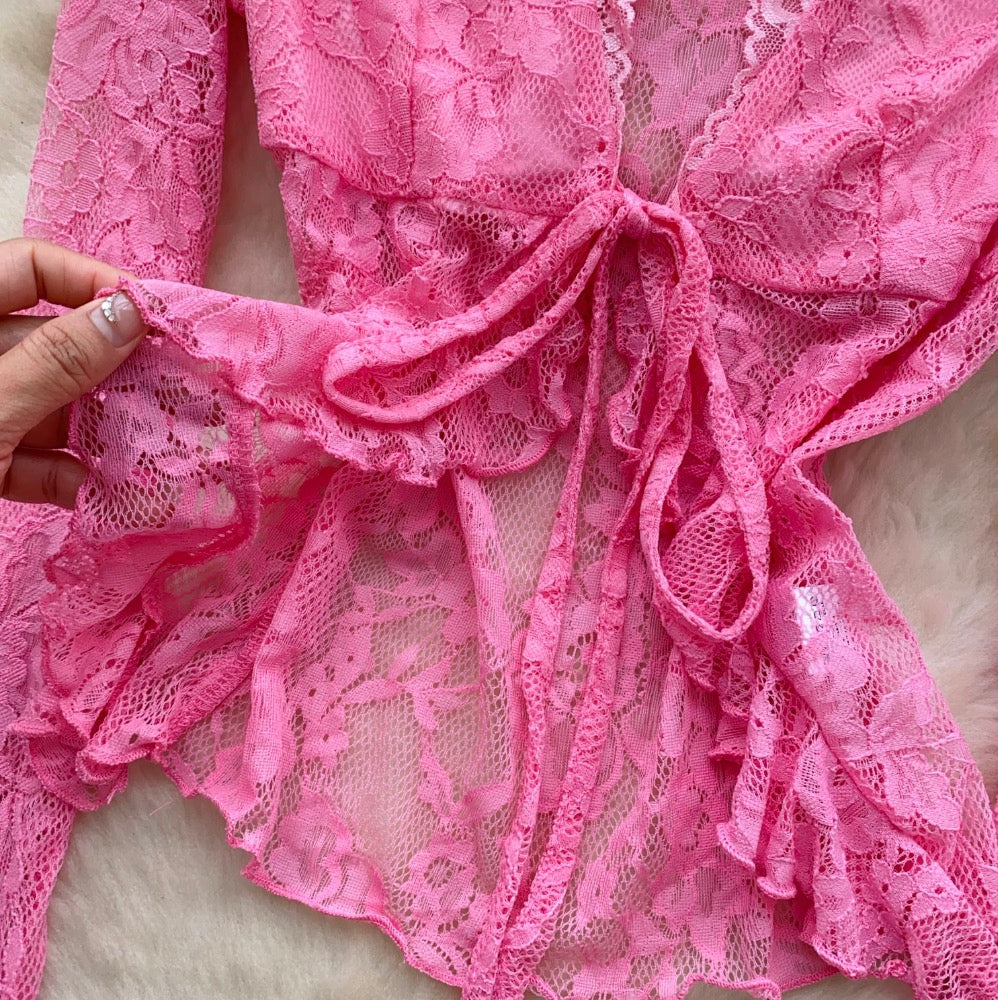 V-neck Embroidery Crochet Mesh Top