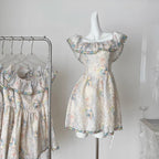 Sweetie Lapeled Embroidered Floral Dress