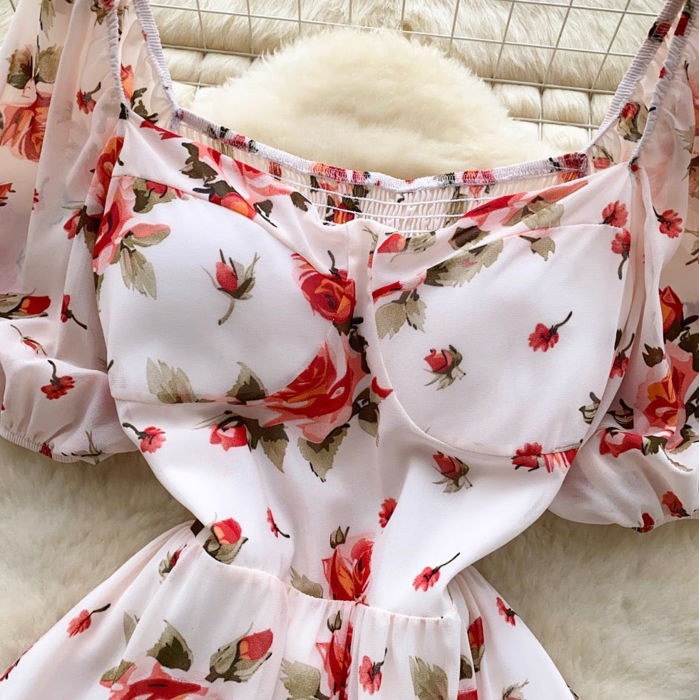 Vintage Puffy Sleeve Floral Dress