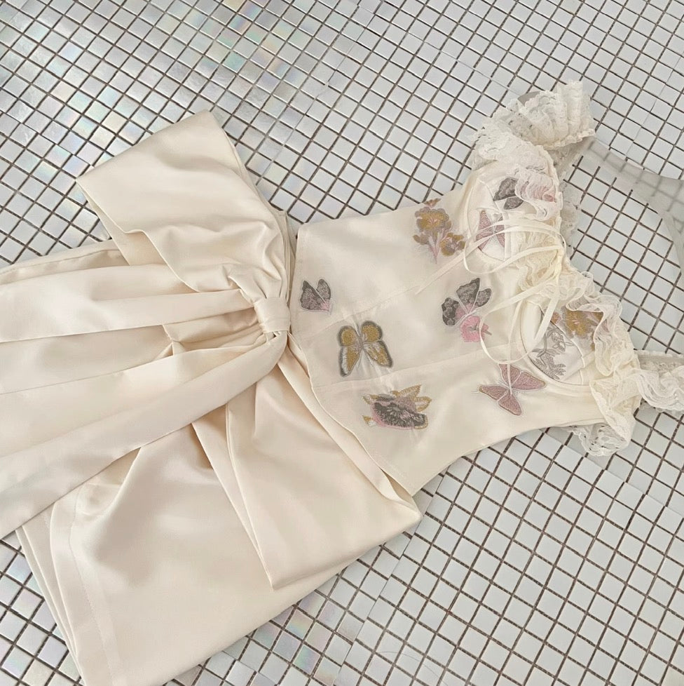 Courtly Lace Top & Bow-tie Skirt 2Pcs