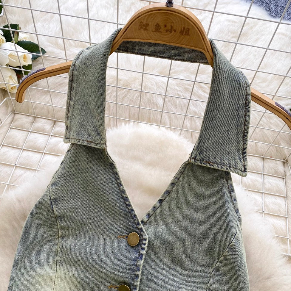 Chic Halter Denim Pleated Dress