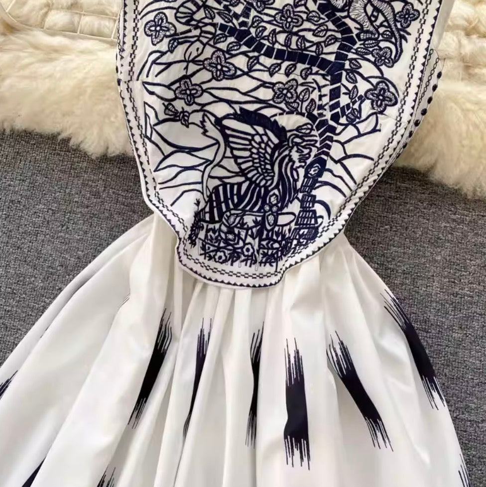 Courtly Embroidered Sleeveless Dress