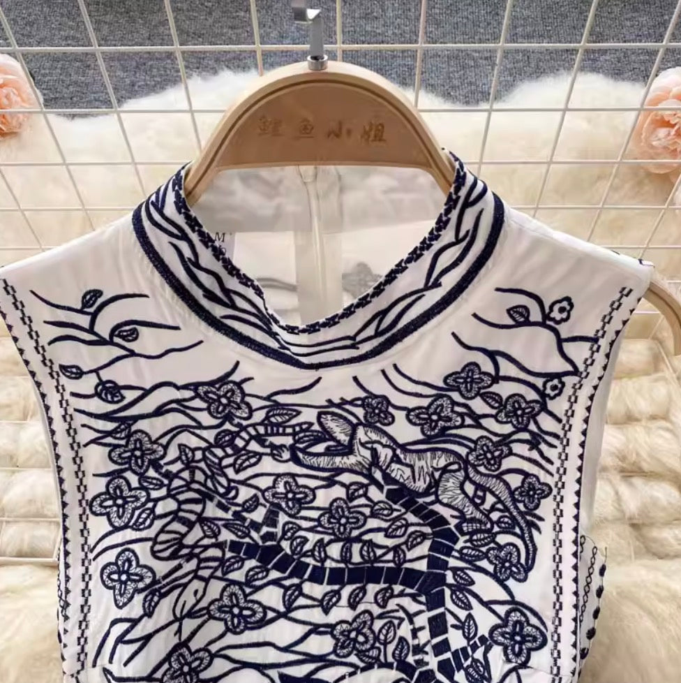 Courtly Embroidered Sleeveless Dress