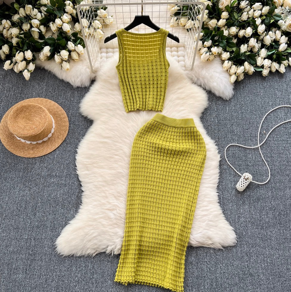 Plaid Knit Camisole & Skirt 2Pcs