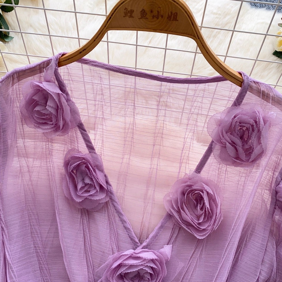 V-neck Flared Sleeve Mesh Shirt
