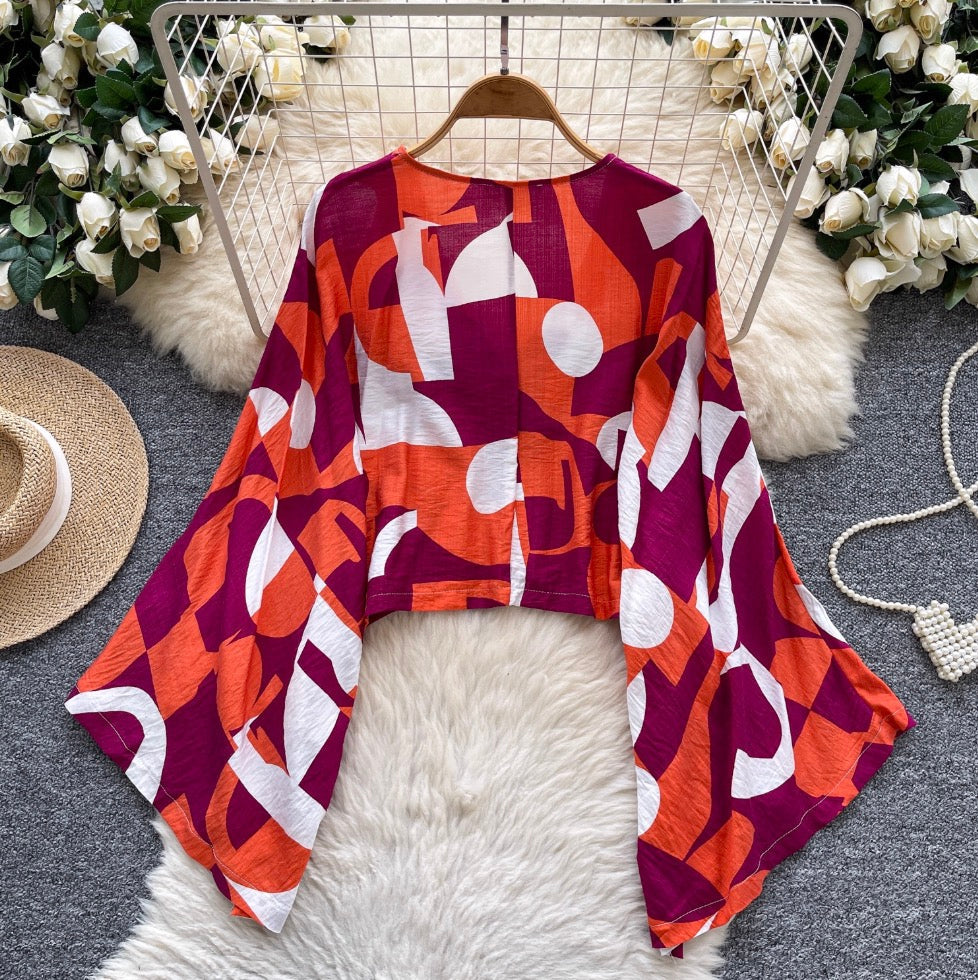 Niche Deep V-neck Printed Shirt