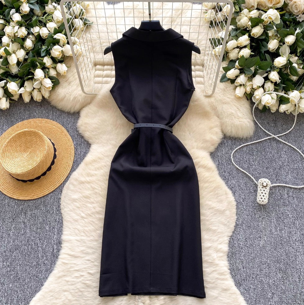 Suit Collar Black Dress with Belt