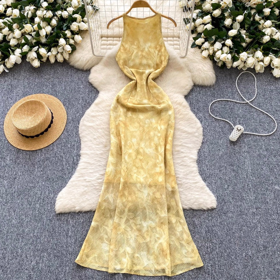 Courtly Petal Buckle Floral Dress