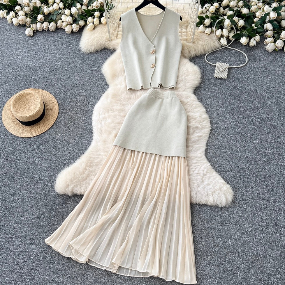 V-neck Knitwear & Mesh Skirt 2Pcs