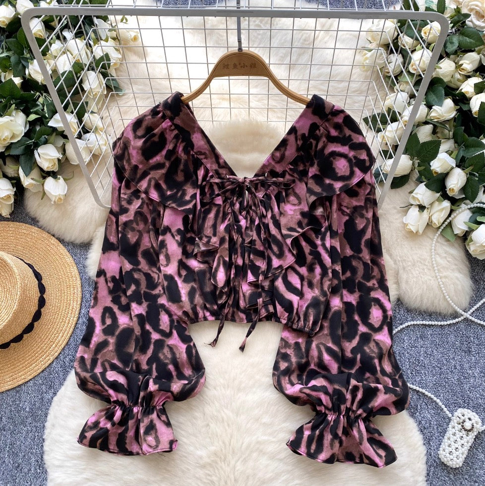 V-neck Leopard Printed Chiffon Shirt