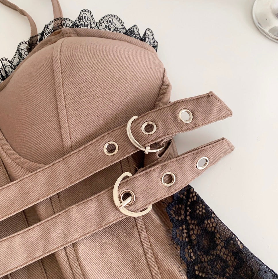 Vintage Lace-trim Buckled Camisole