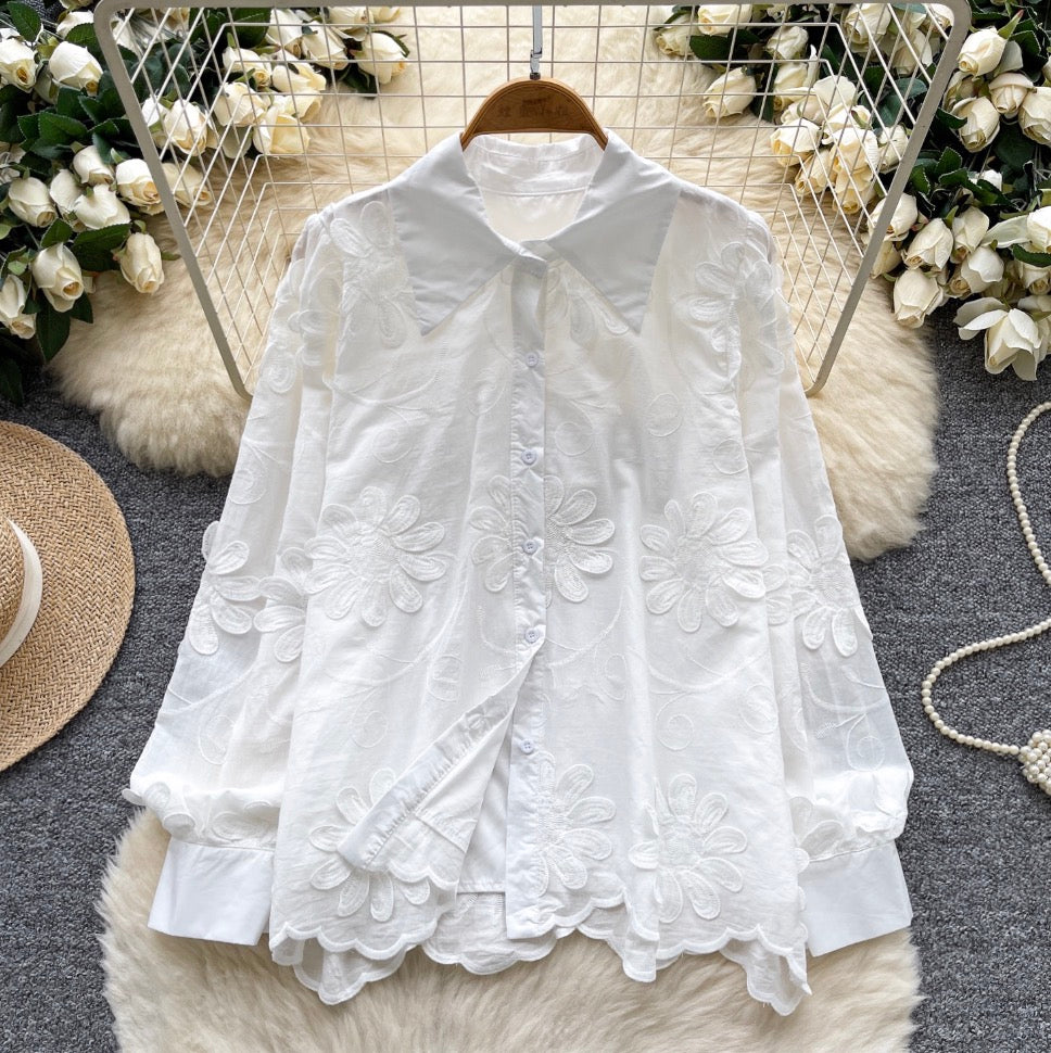 Niche Embroidered Floral Loose-fit Shirt