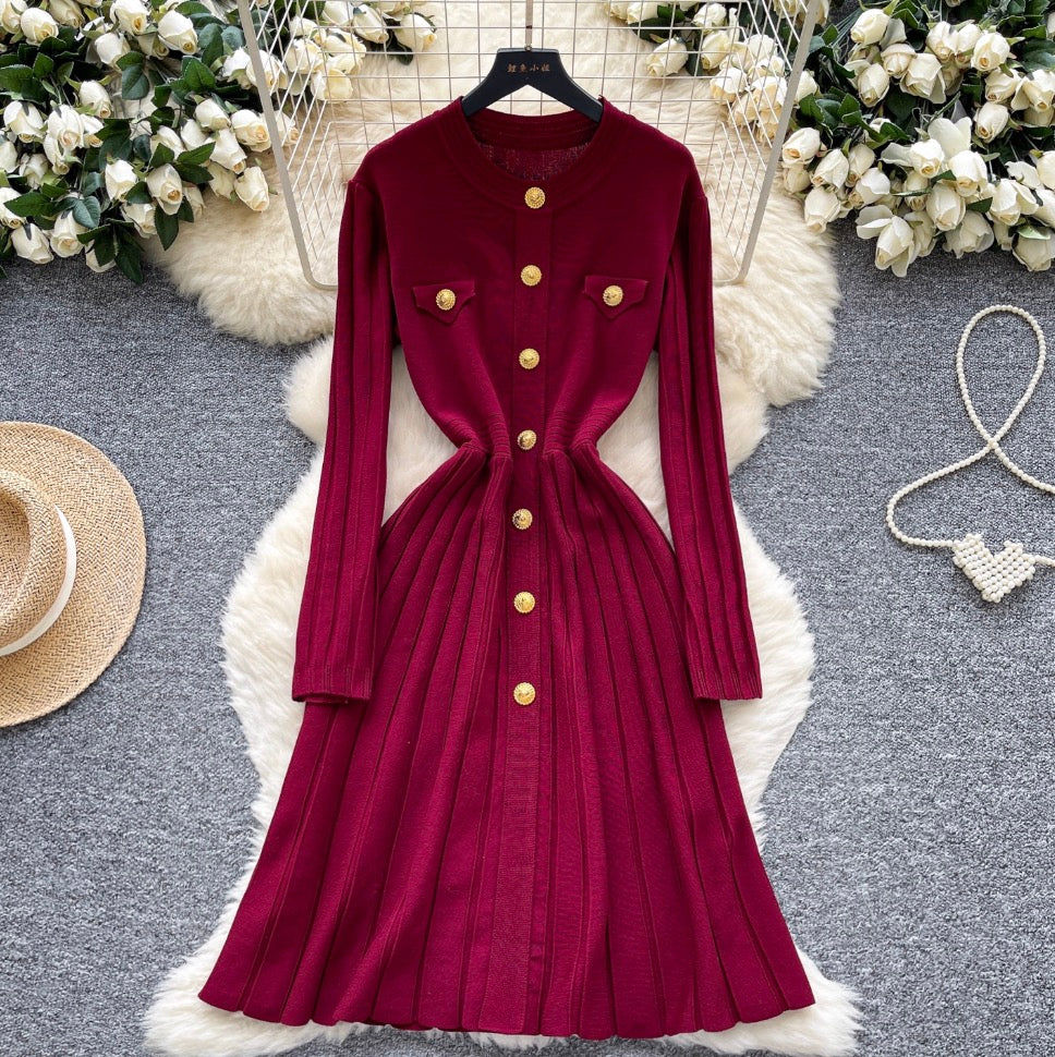 Vintage Round Collar Knit Dress