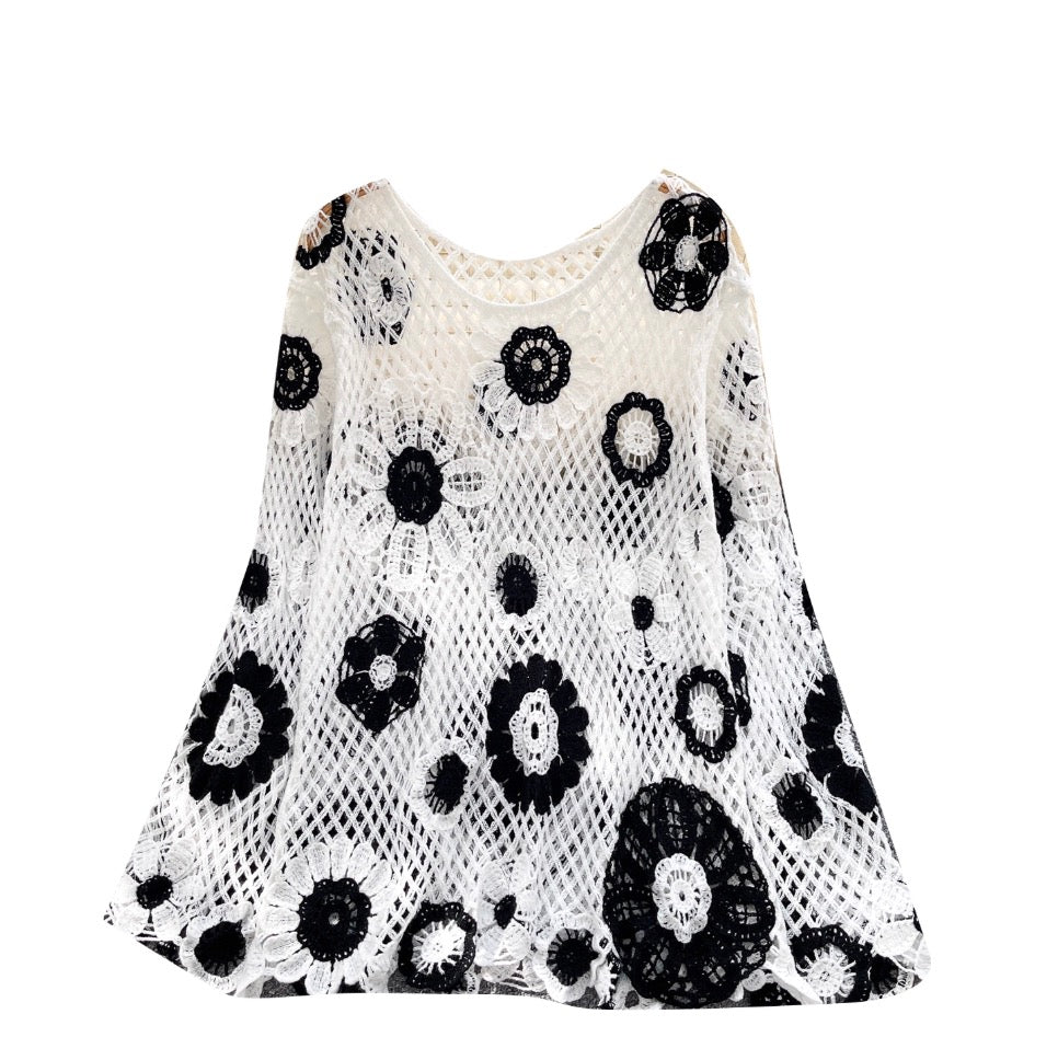 Casual Black & White Loose-fit Knitwear